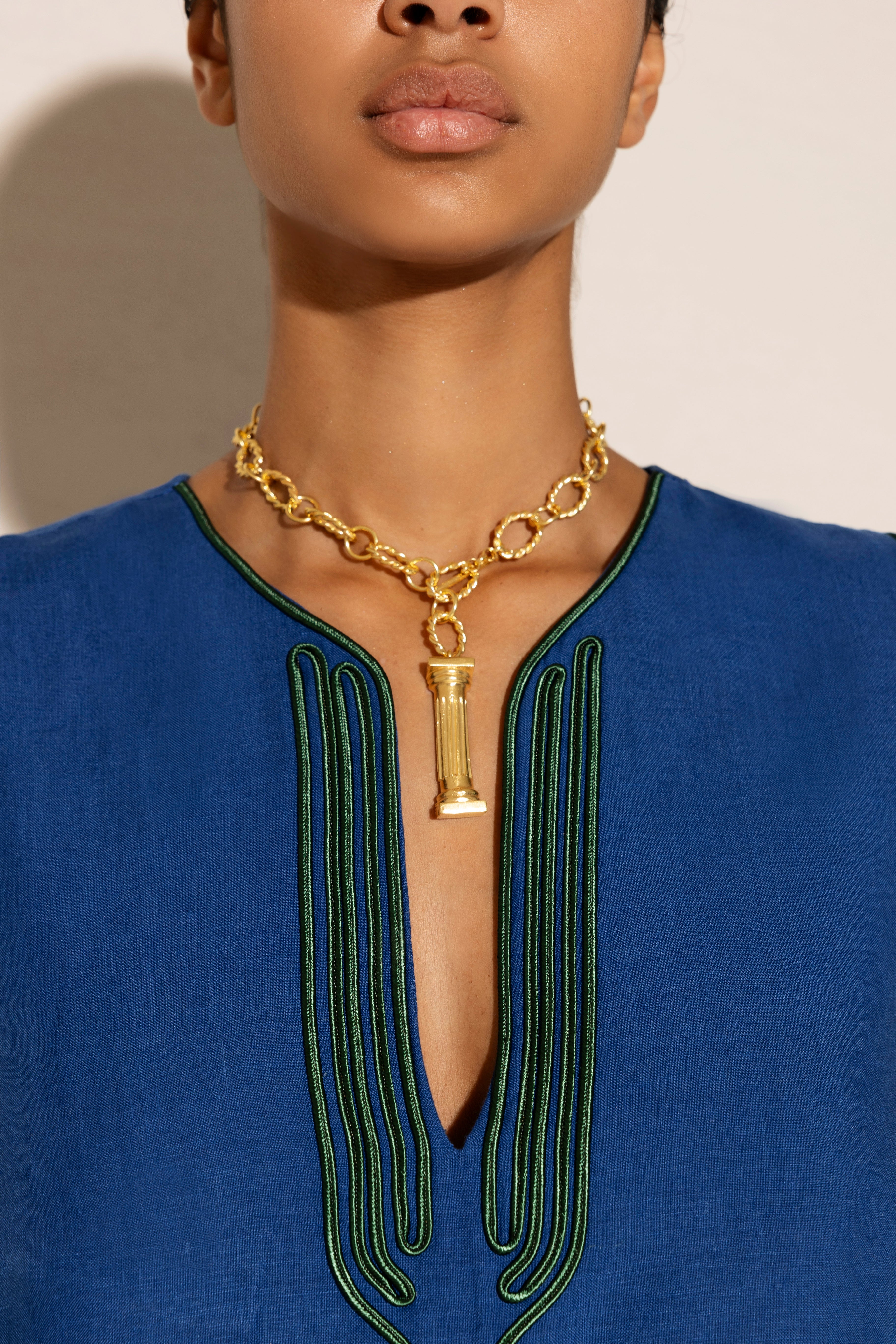 IONIC COLUMN NECKLACE
