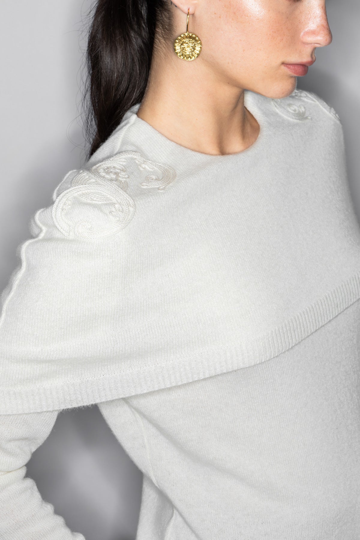 MYRRHA CORD EMBROIDERED CAPE SWEATER