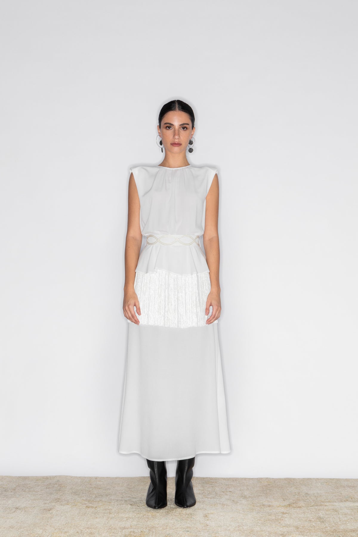MIRES EMBROIDERED BELTED DRESS WITH FRINGE TRIM