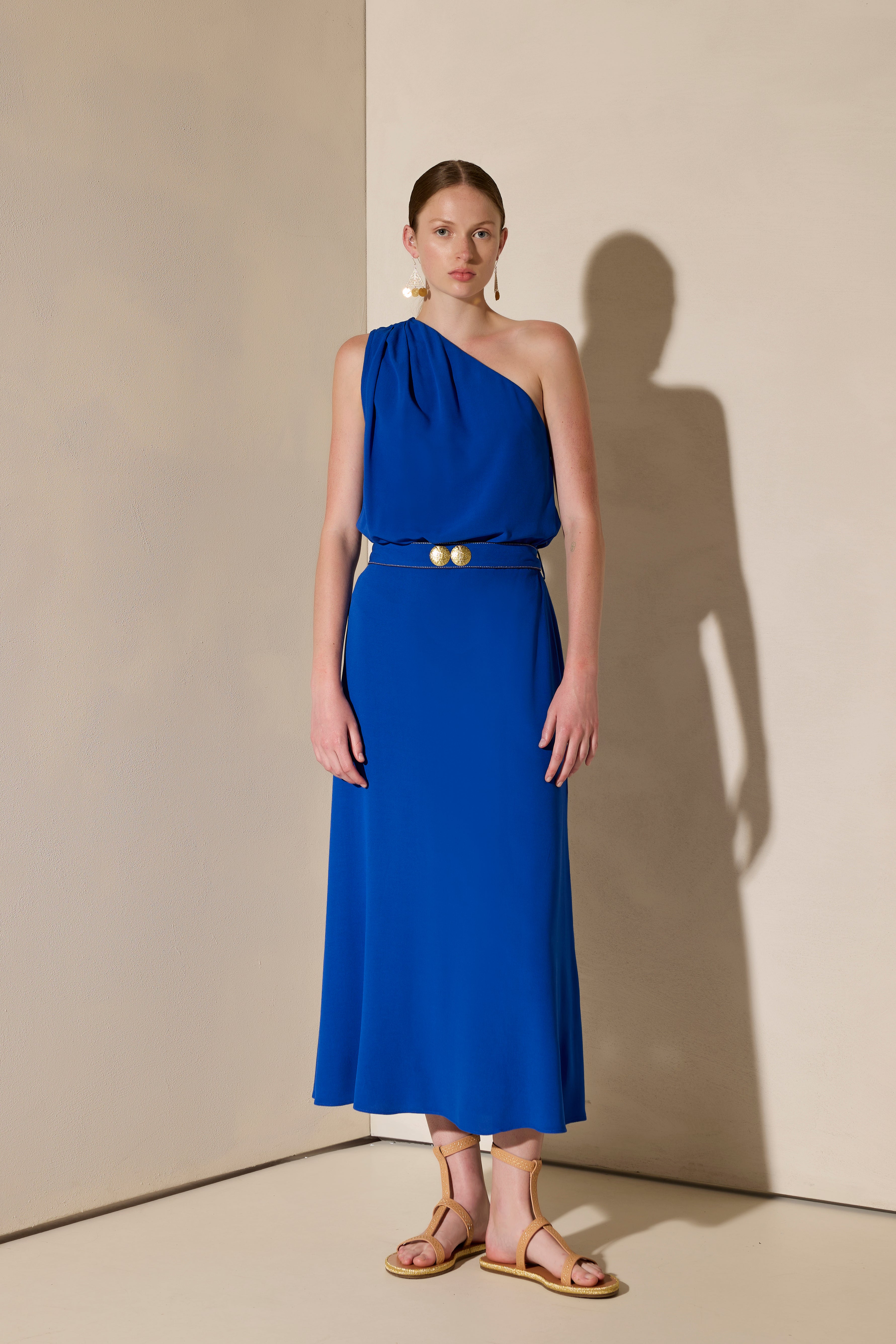 PORPES ONE SHOULDER MIDI DRESS