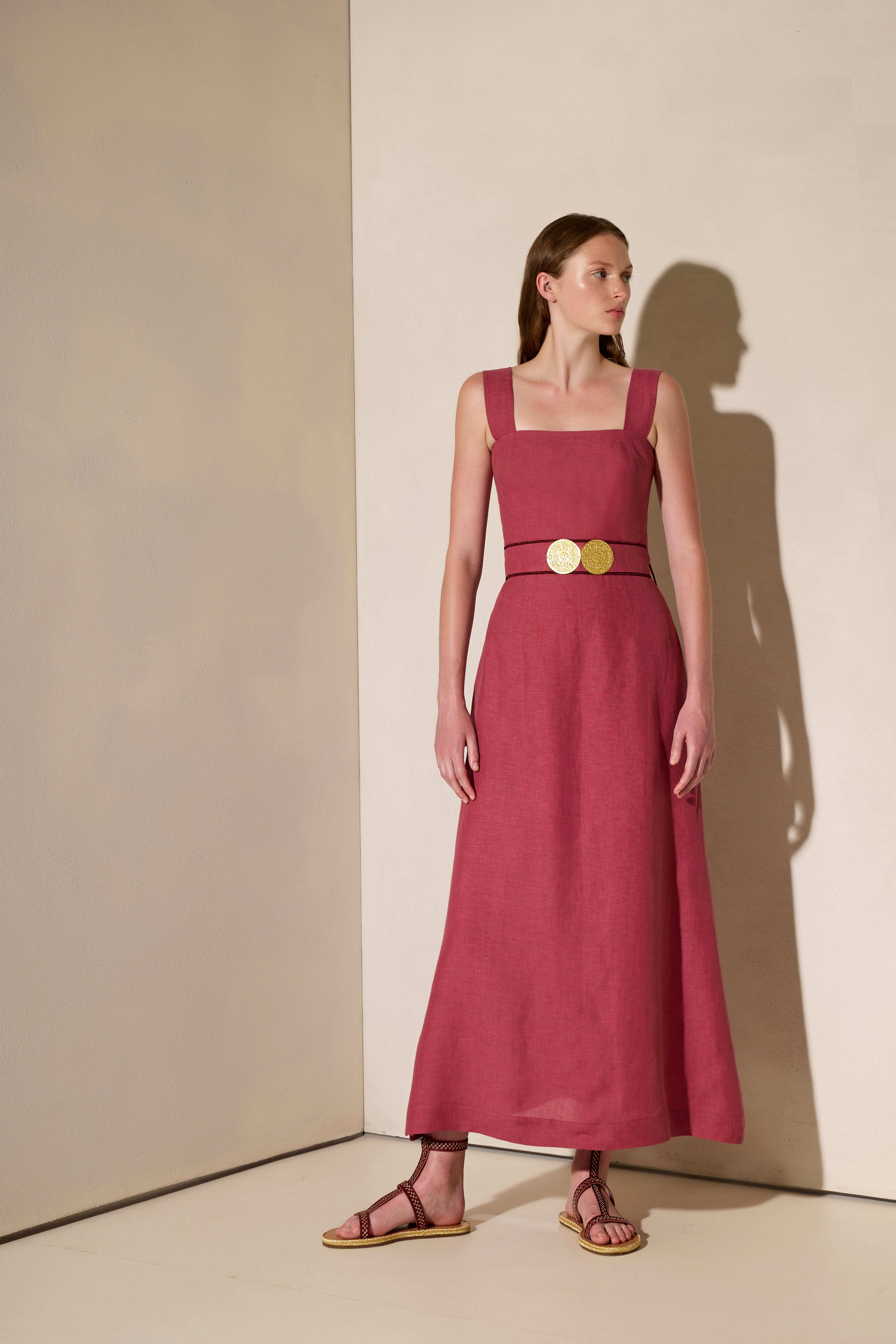 NONIKA LINEN DRESS WITH GOLDEN BUCKLES