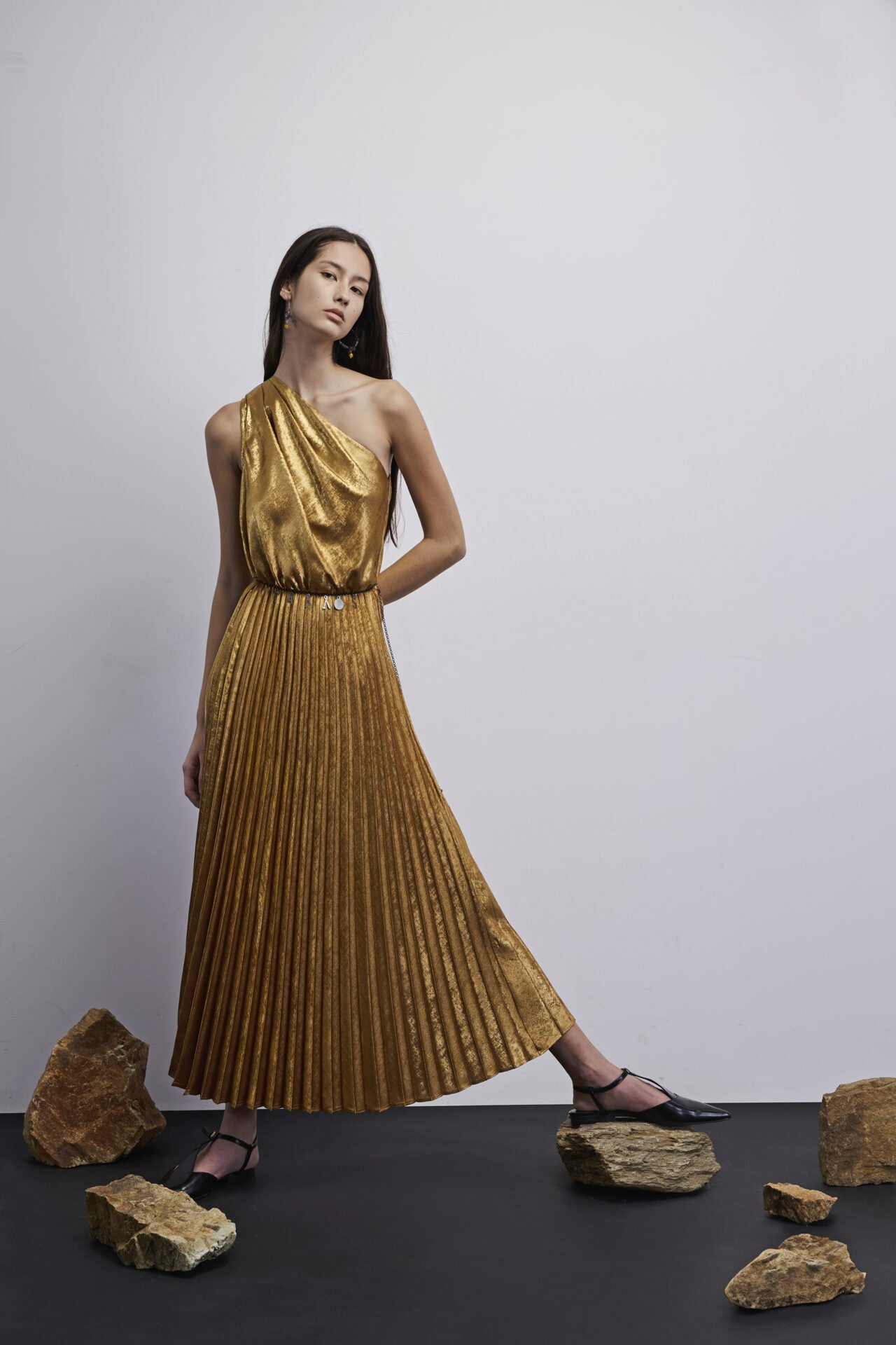 KALLOS PLEATED MIDI DRESS