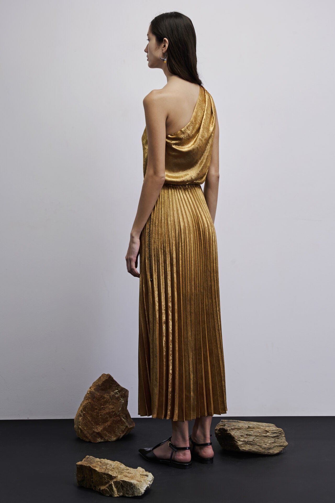 KALLOS PLEATED MIDI DRESS