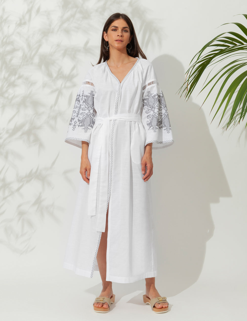 PENELOPE EMBROIDERED LONG KAFTAN GREY