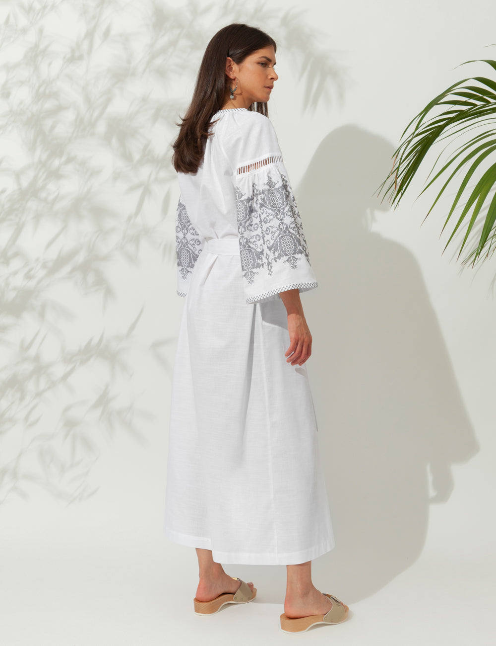 PENELOPE EMBROIDERED LONG KAFTAN GREY